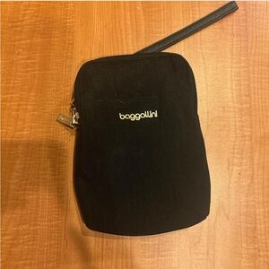 Baggallini Bryant Pouch